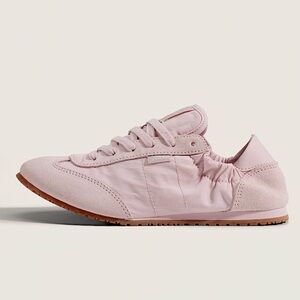 VANS Super Low Pro Collapse Shoe, Womans 8.5